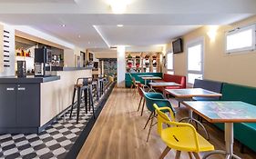 Ibis Rochefort